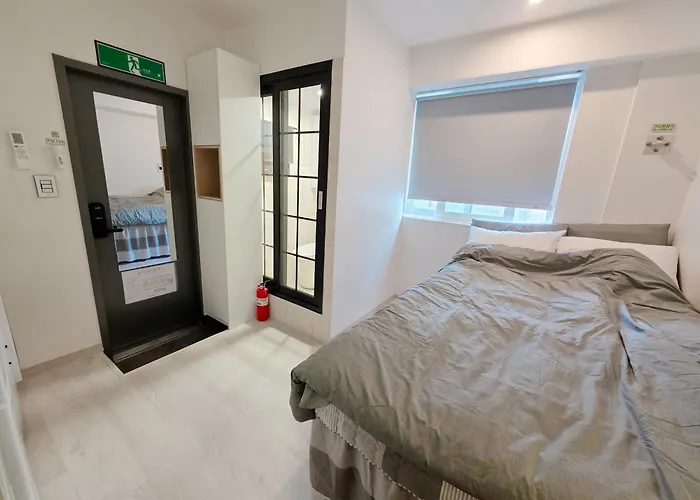 Value Place Hostel *